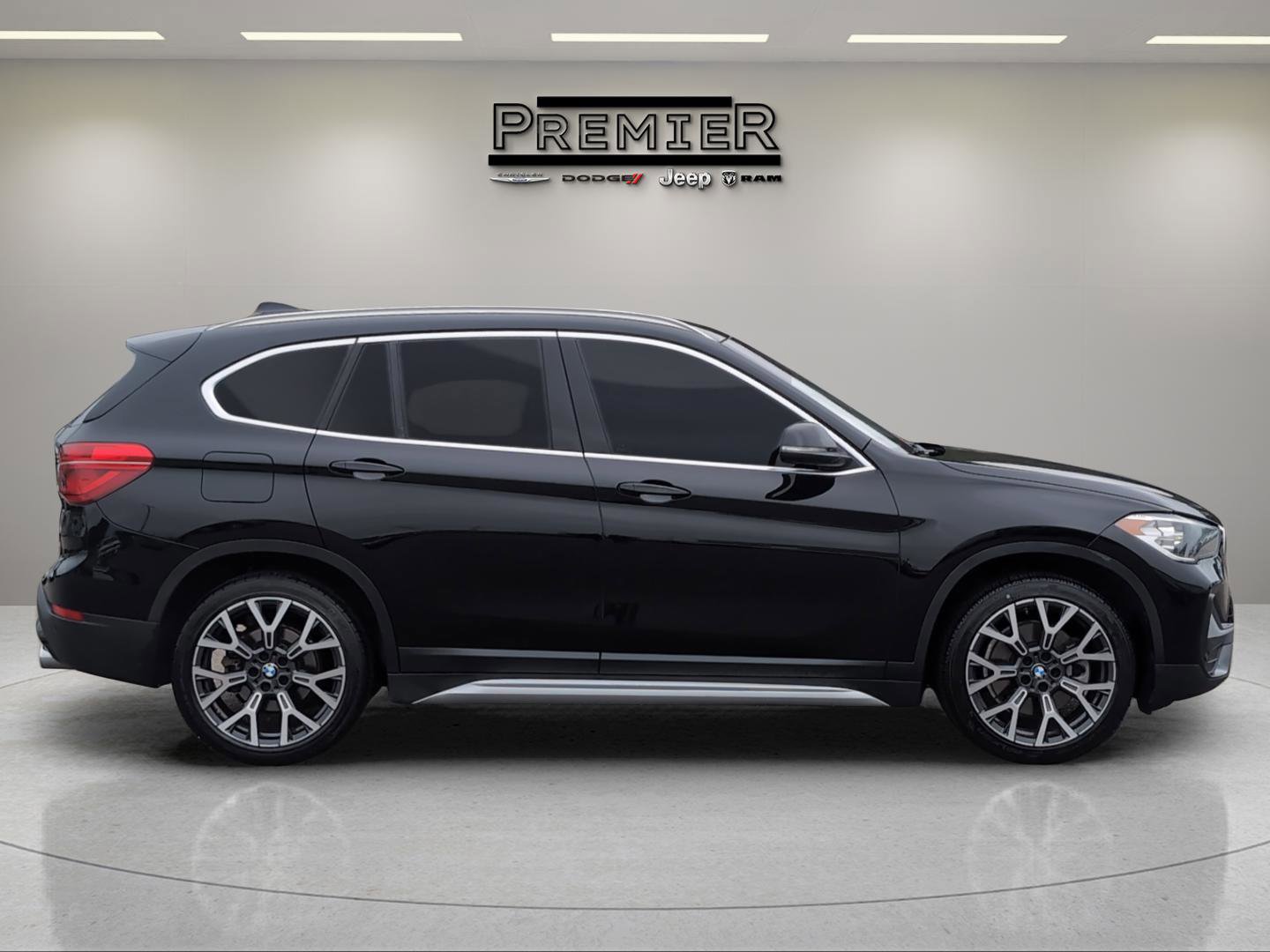 Used 2021 BMW X1 sDrive28i w/ Convenience Package image 7