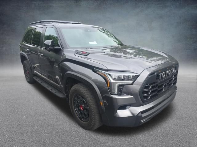 Used 2025 Toyota Sequoia TRD Pro AWD/4WD image 2