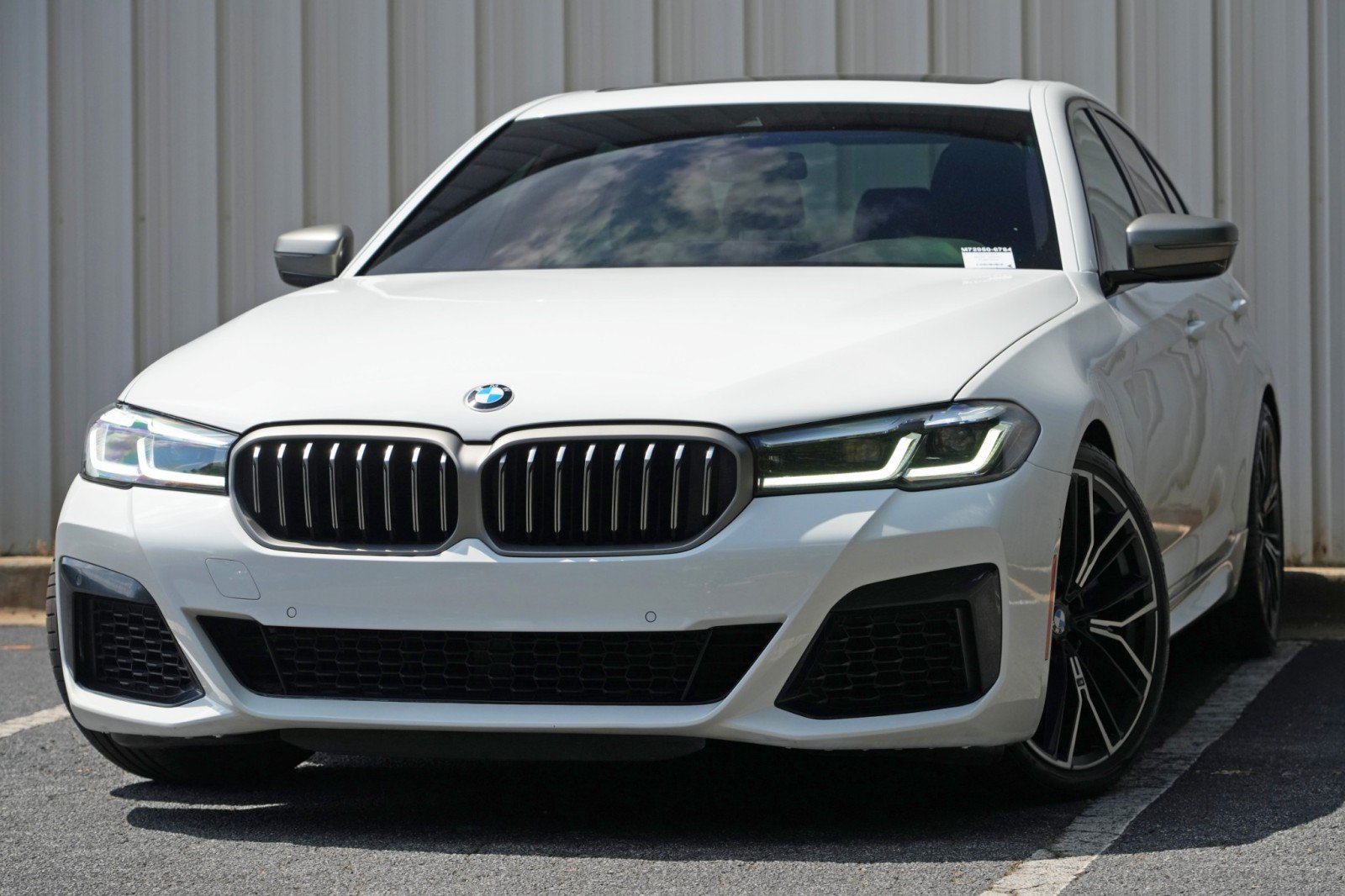 Used 2023 BMW M550i xDrive AWD/4WD image 3