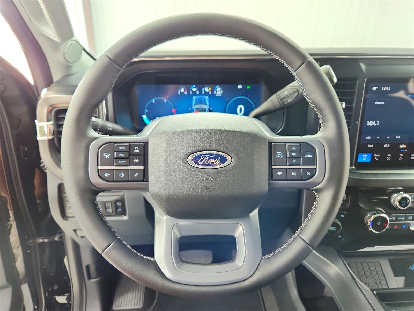 New 2026 Ford F250 Lariat w/ Lariat Ultimate Package image 24