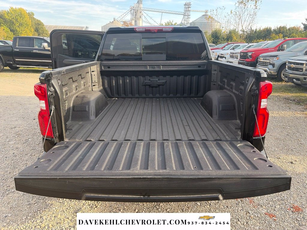 Used 2025 Chevrolet Silverado 1500 ZR2 w/ Technology Package AWD/4WD image 25