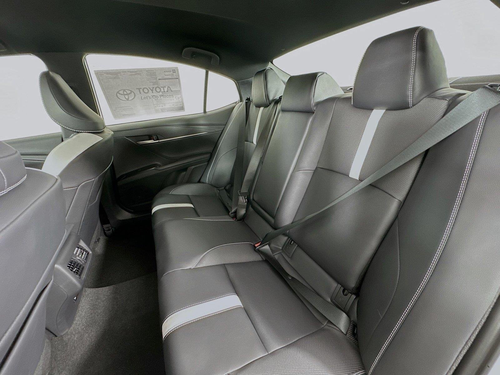 New 2026 Toyota Camry SE w/ Convenience Package FWD image 36