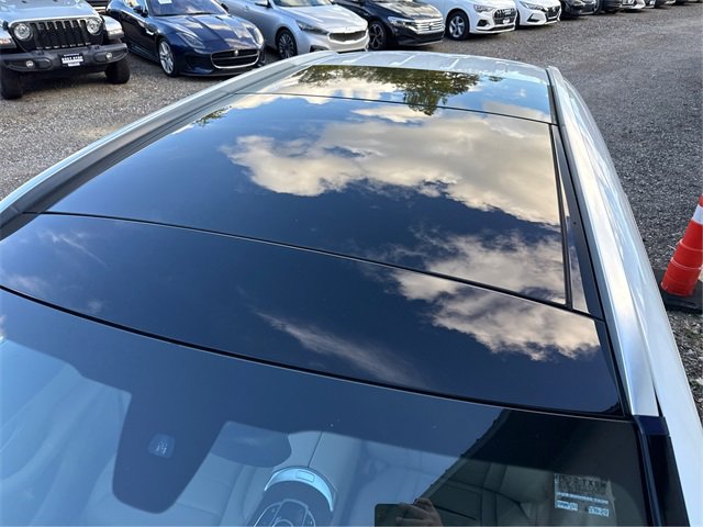 Used 2018 Mercedes-Benz GLC 300 4MATIC w/ Premium Package image 11