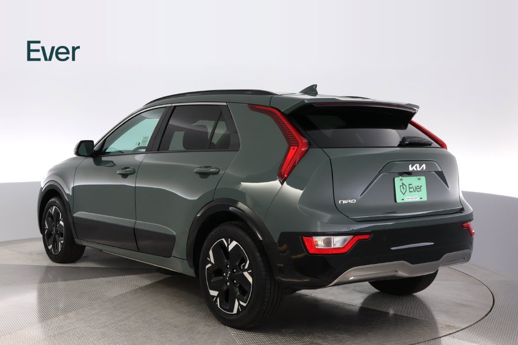 Used 2025 Kia Niro Wind FWD image 17