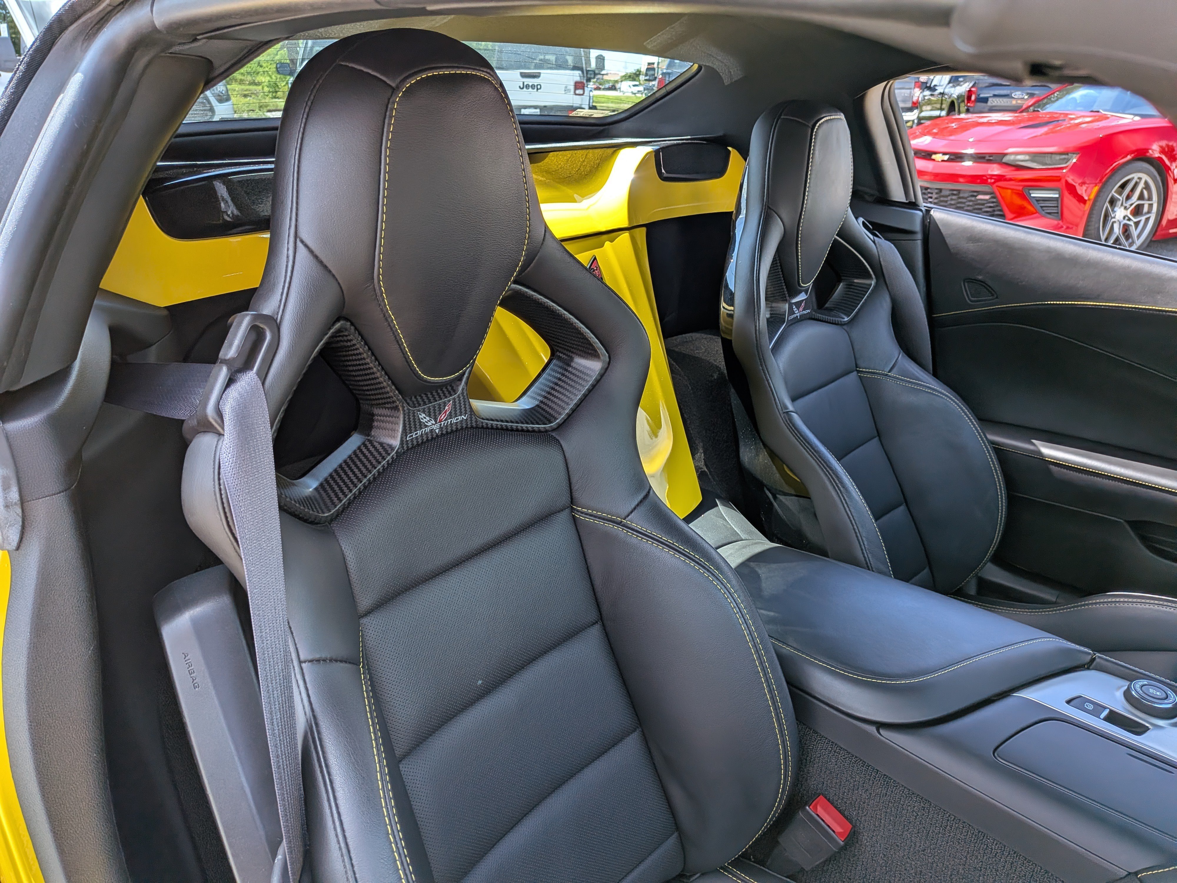 Used 2016 Chevrolet Corvette Z06 w/ 3LZ Preferred Equipment Group RWD image 13