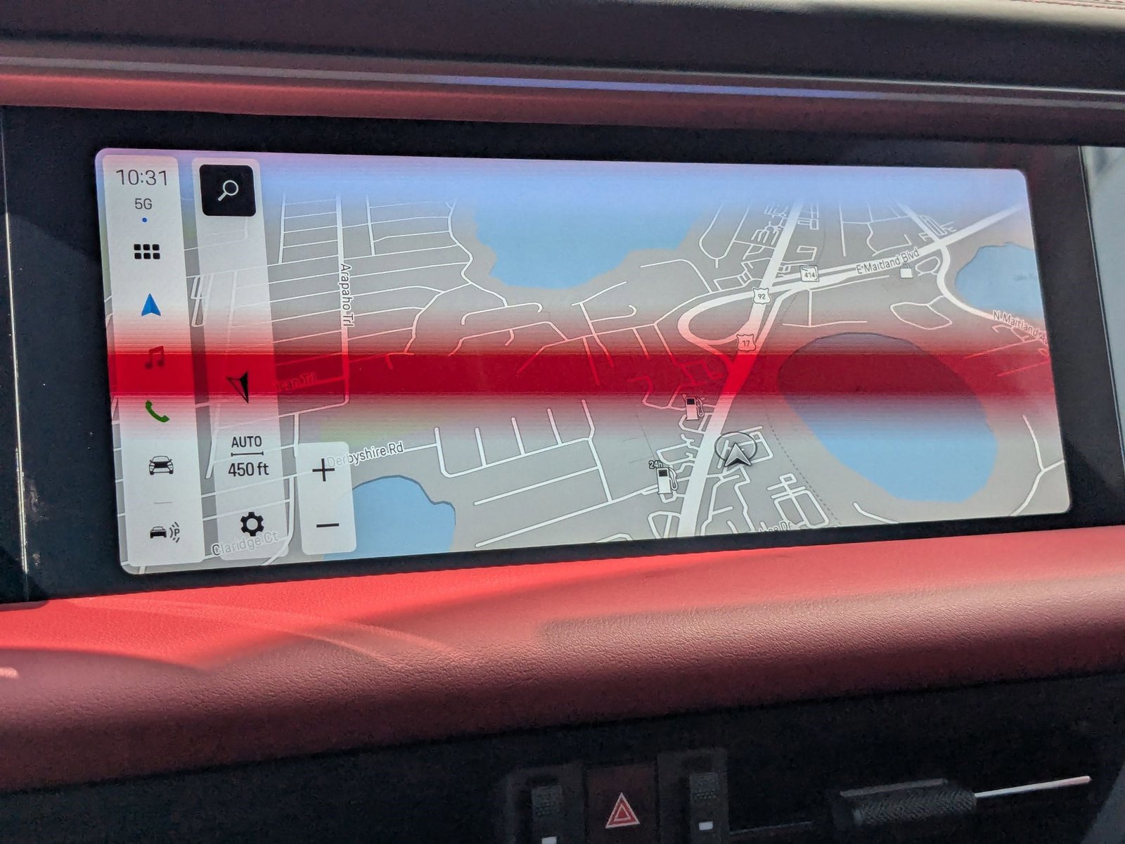 New 2025 Porsche Macan Electric image 17