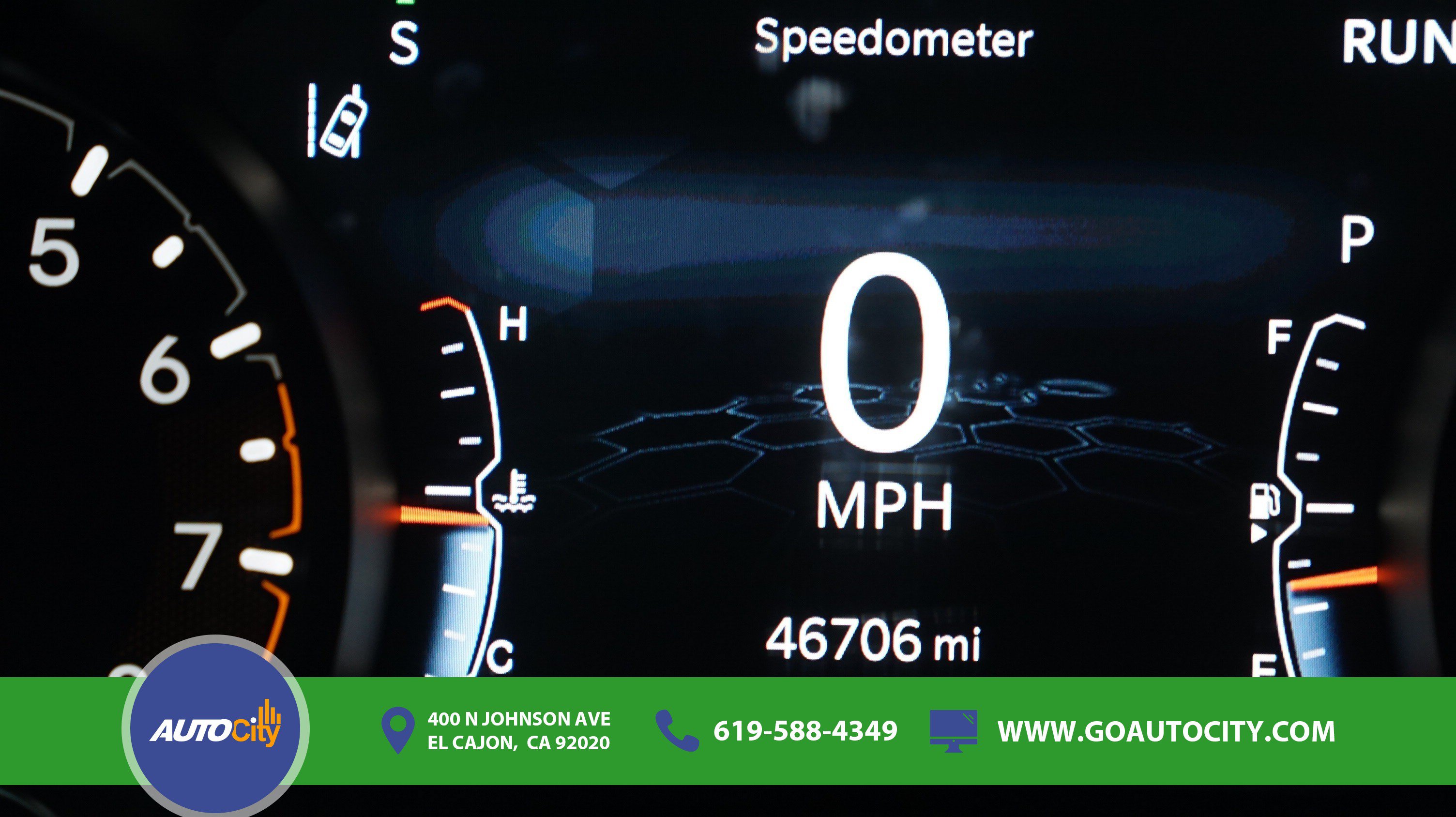 Used 2023 Jeep Compass Trailhawk AWD/4WD image 3