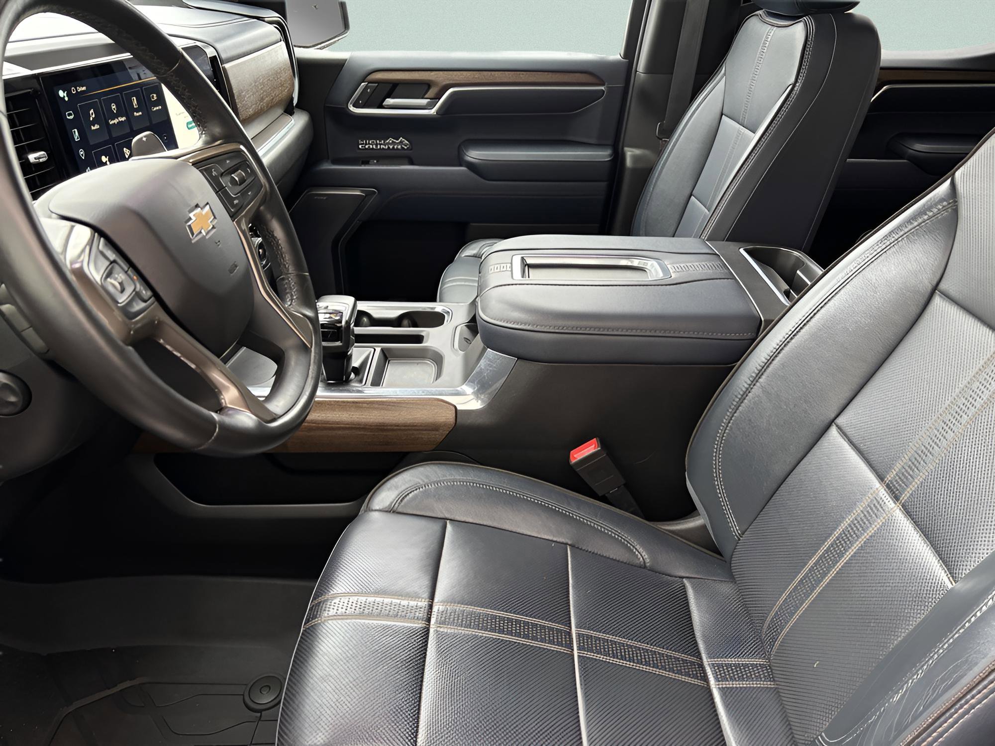 Used 2022 Chevrolet Silverado 1500 High Country image 35