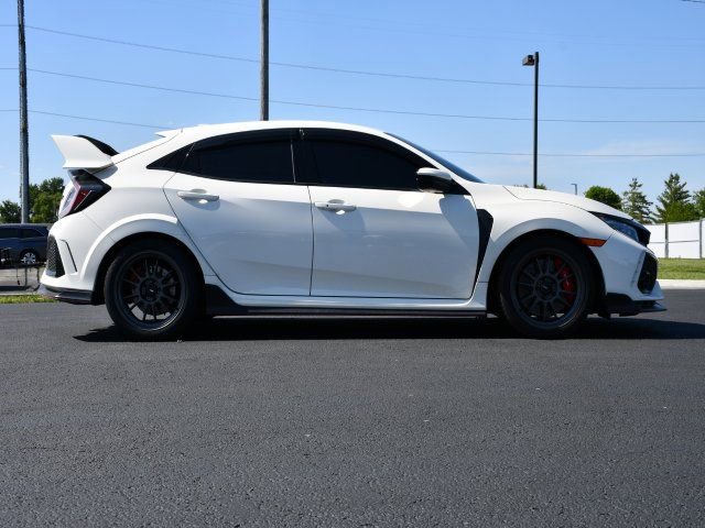 Used 2018 Honda Civic Type R image 8