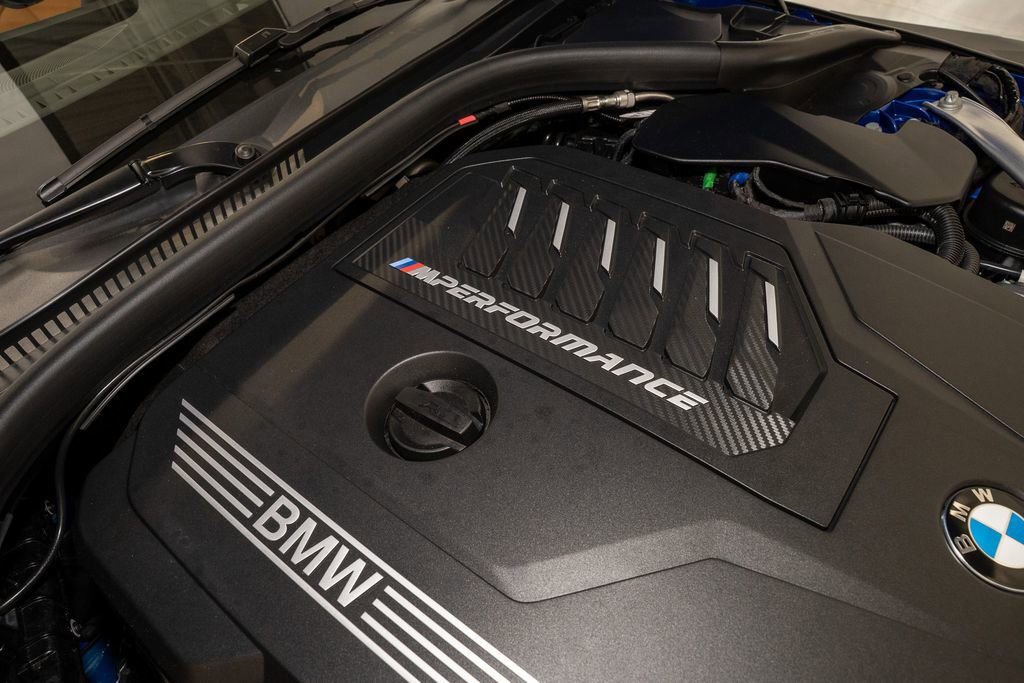 Used 2025 BMW Z4 M40i w/ Edition image 27