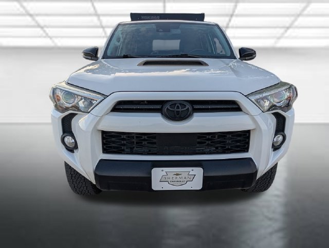 Used 2020 Toyota 4Runner Venture AWD/4WD image 11