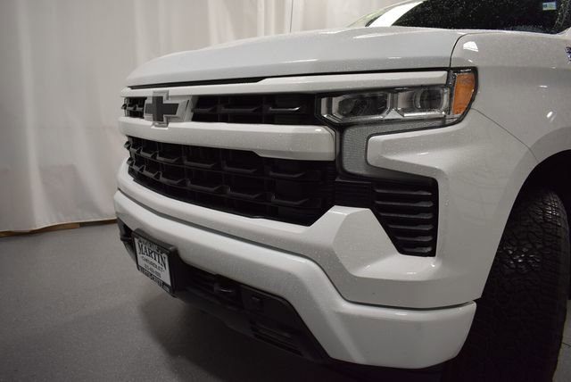 Certified 2024 Chevrolet Silverado 1500 RST AWD/4WD image 13