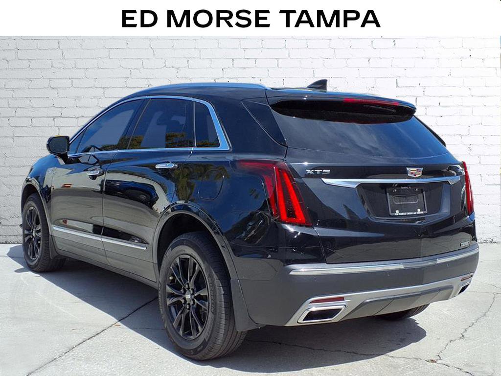 Used 2023 Cadillac XT5 Premium Luxury image 3