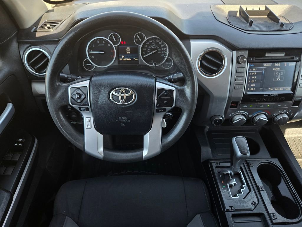 Used 2016 Toyota Tundra SR5 w/ SR5 Upgrade Package AWD/4WD image 18