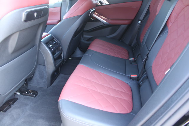 Used 2024 BMW X6 xDrive40i w/ M Sport Professional Package AWD/4WD image 40