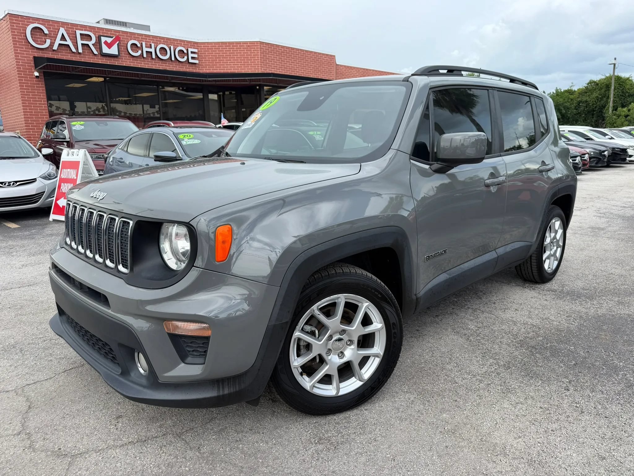 Used 2019 Jeep Renegade Latitude