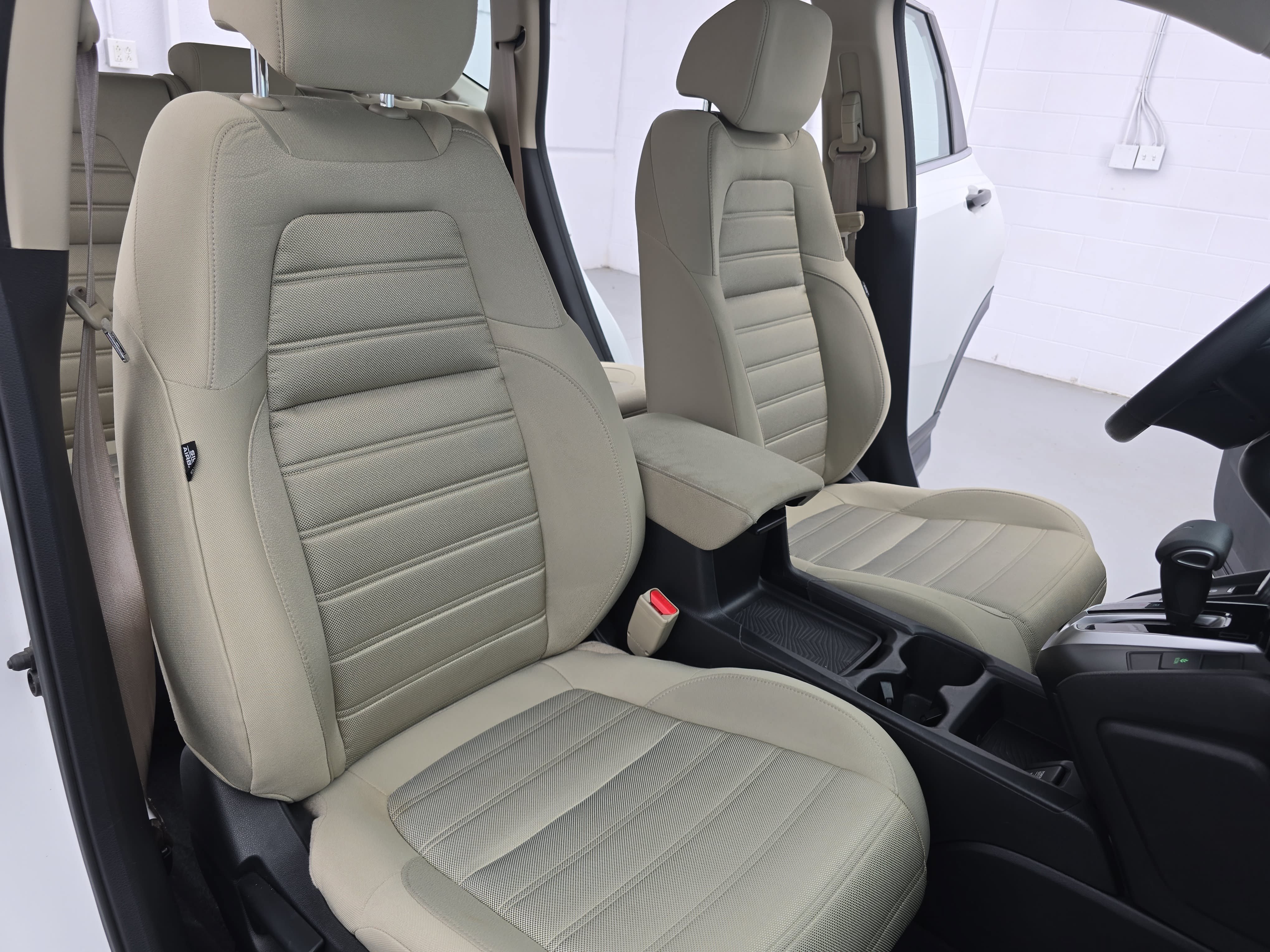 Used 2019 Honda CR-V LX image 10