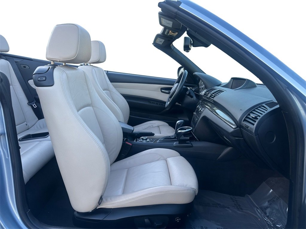 Used 2013 BMW 128i Convertible image 17