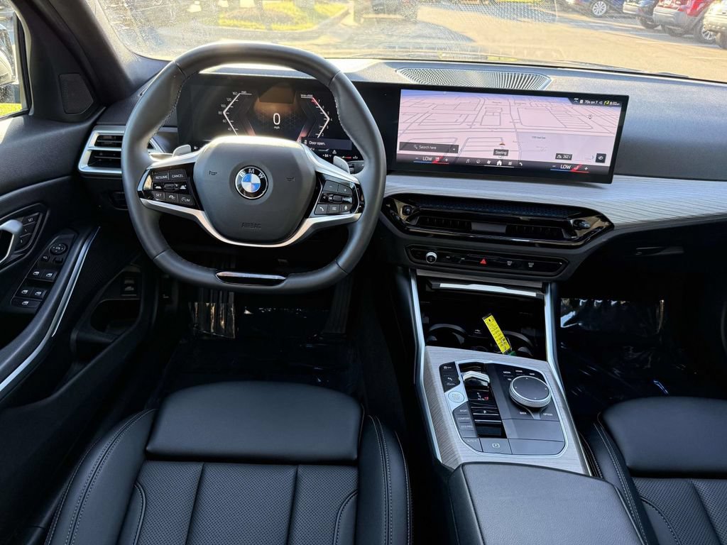 Used 2026 BMW 330i xDrive Sedan AWD/4WD image 17