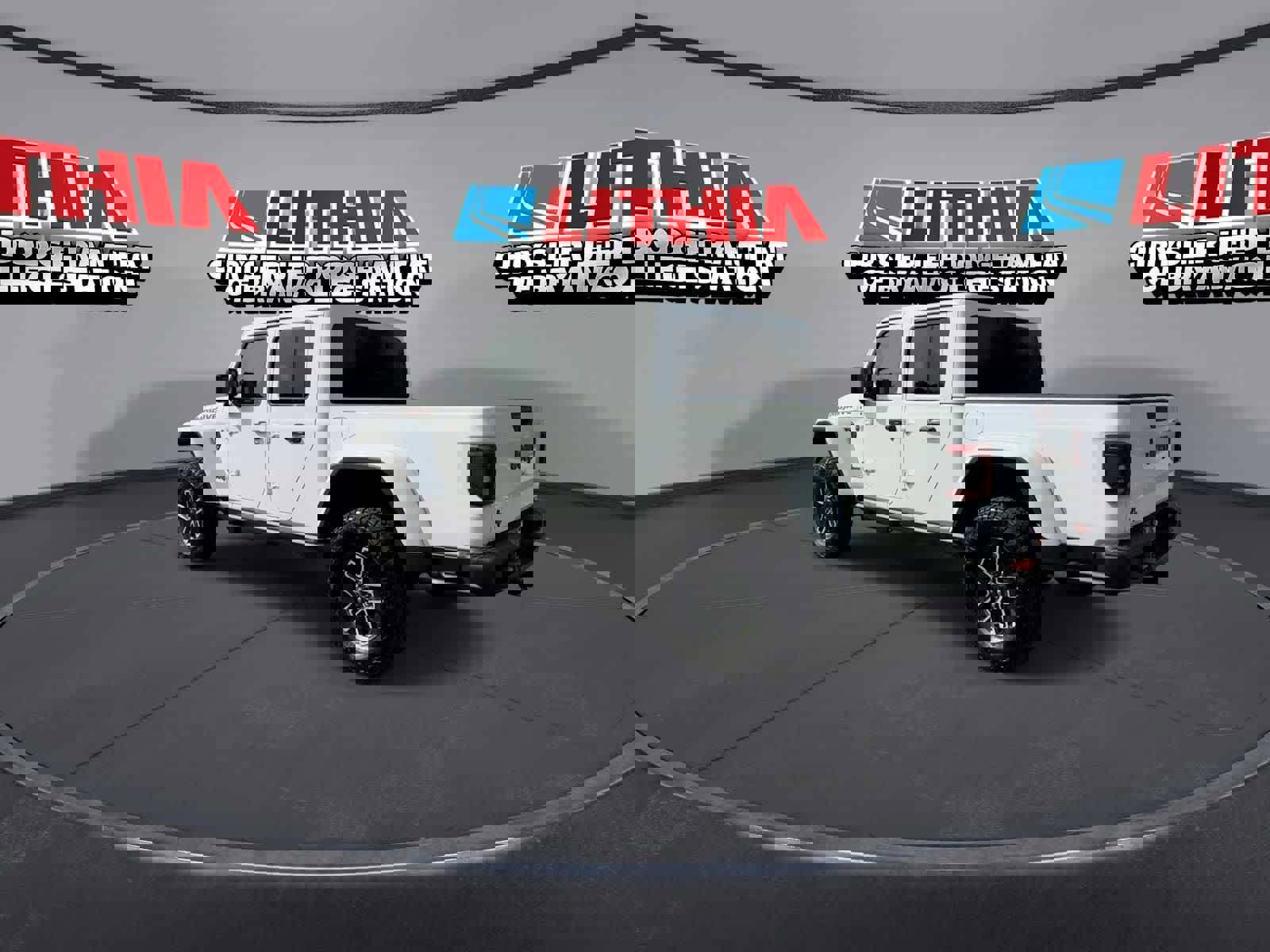 New 2026 Jeep Gladiator Mojave image 6