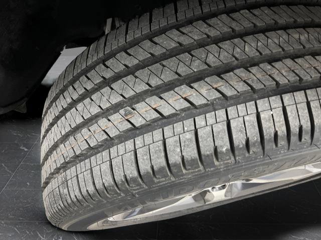 New 2026 Jeep Grand Cherokee Limited w/ Luxury Tech Group II image 38