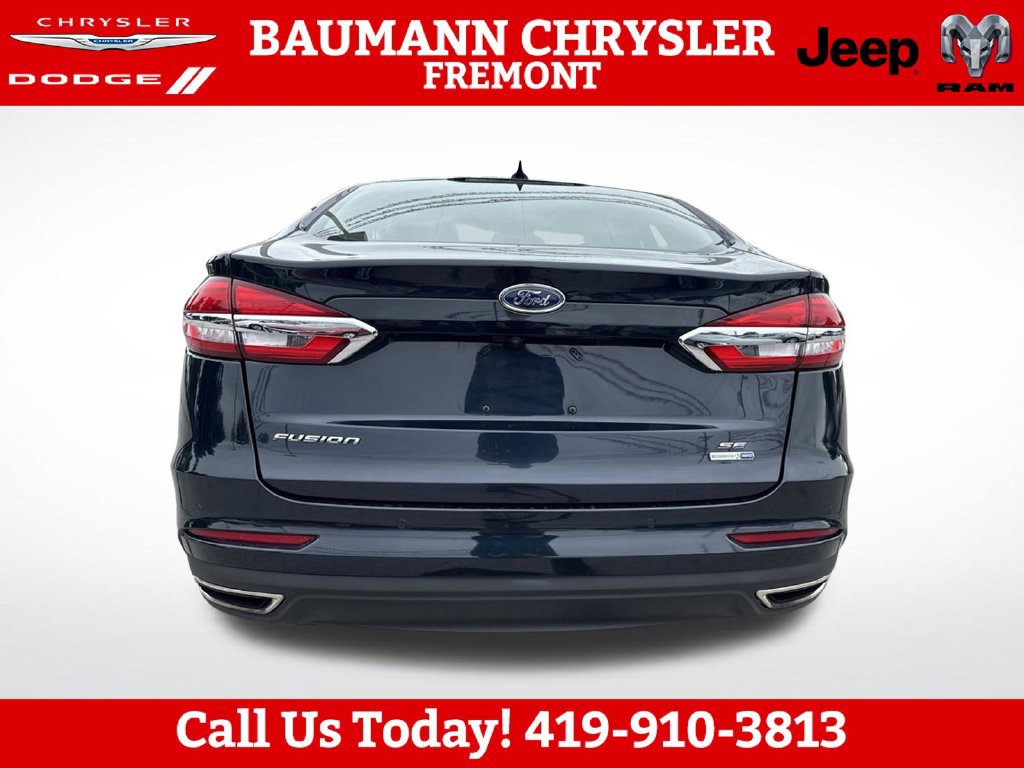 Used 2020 Ford Fusion SE AWD/4WD image 6
