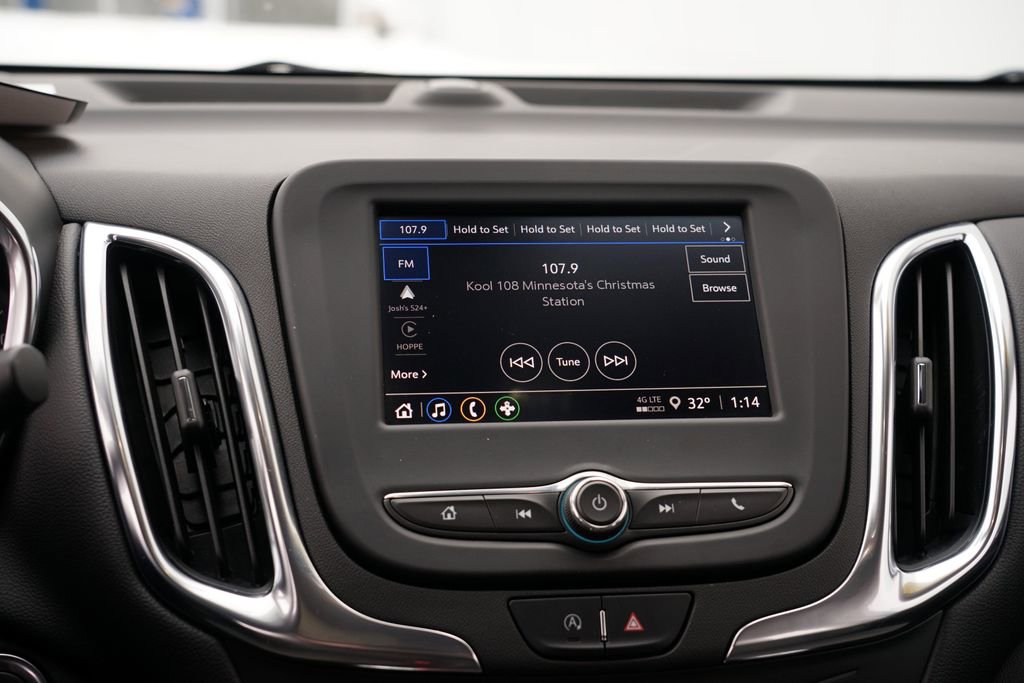 Used 2022 Chevrolet Equinox LT image 24