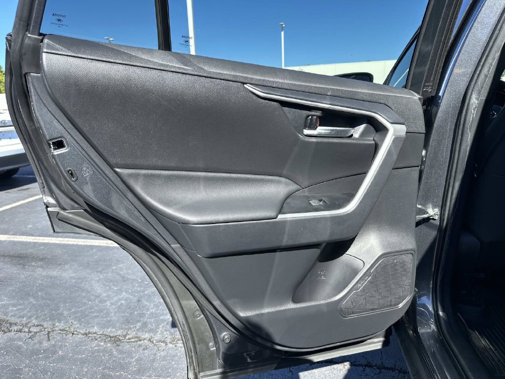 Used 2024 Toyota RAV4 SE AWD/4WD image 12