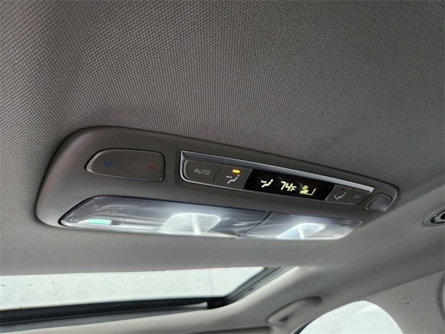 Used 2022 Kia Telluride EX w/ EX Premium Package image 32