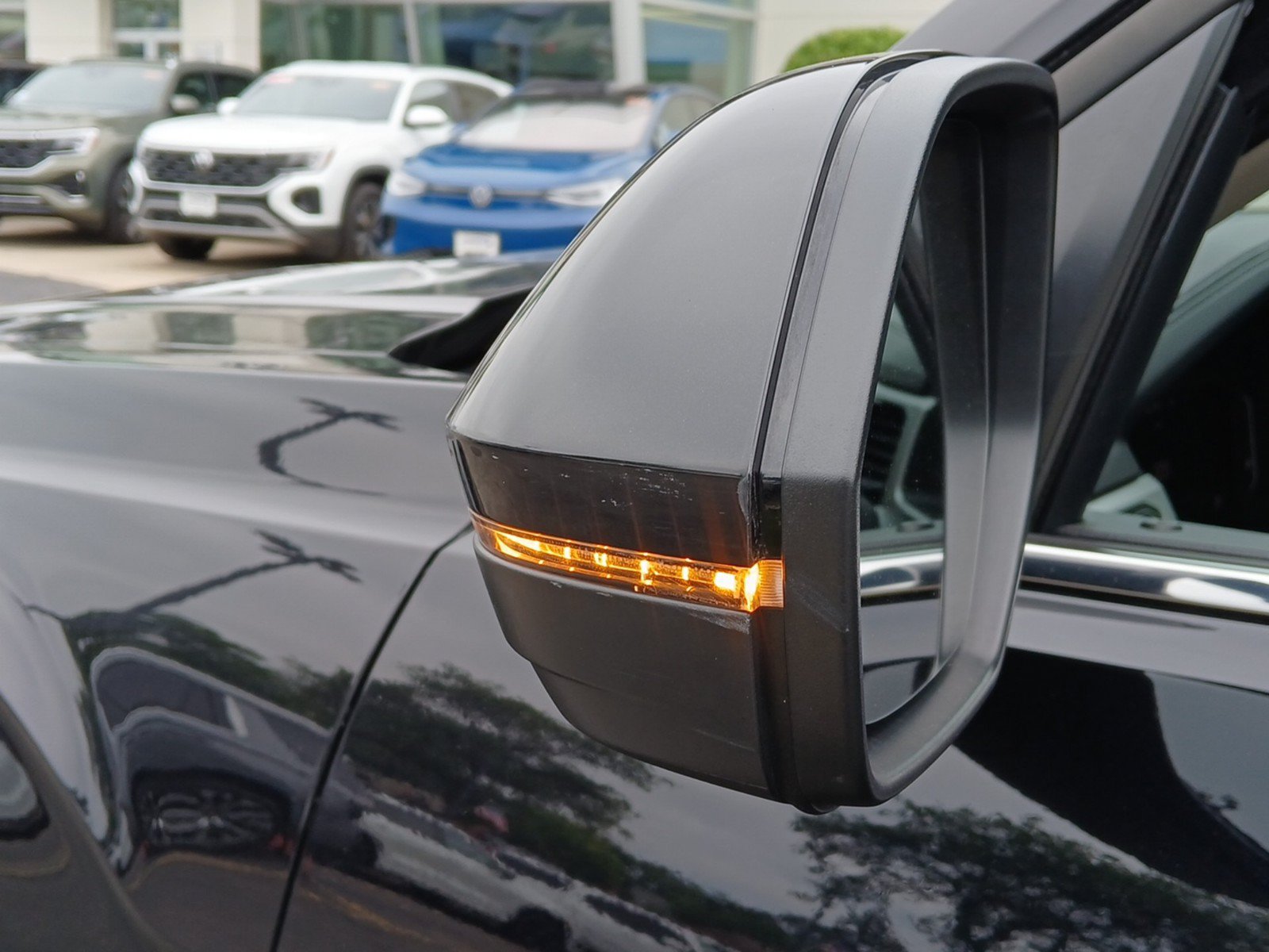 Certified 2023 Volkswagen Atlas SE AWD/4WD image 27