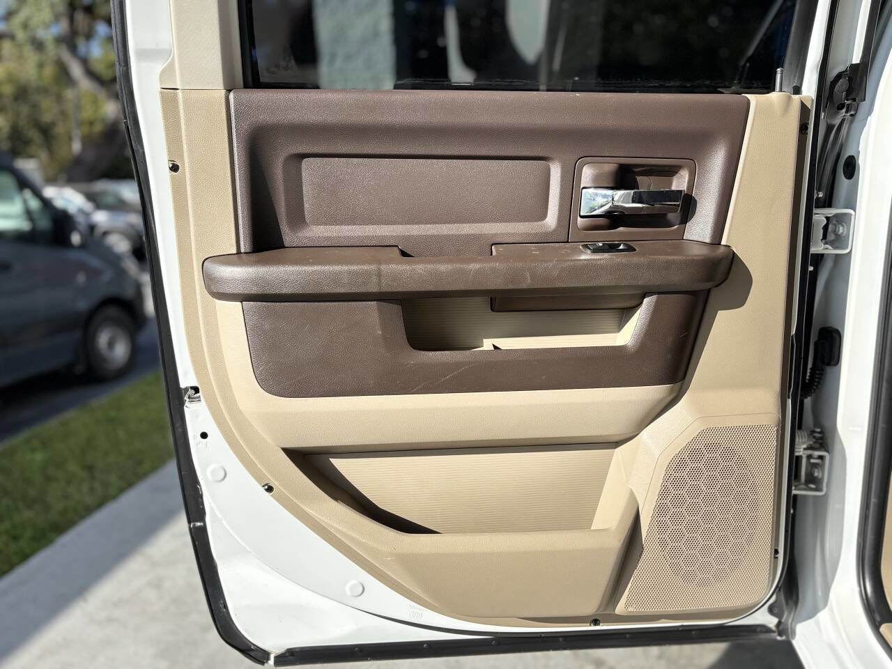 Used 2010 Dodge Ram 2500 Truck SLT w/ Lone Star Regional Pkg image 17