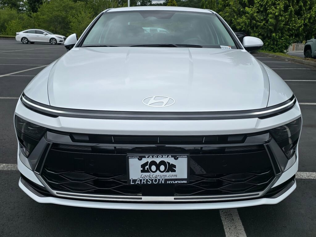 New 2025 Hyundai Sonata SEL image 9
