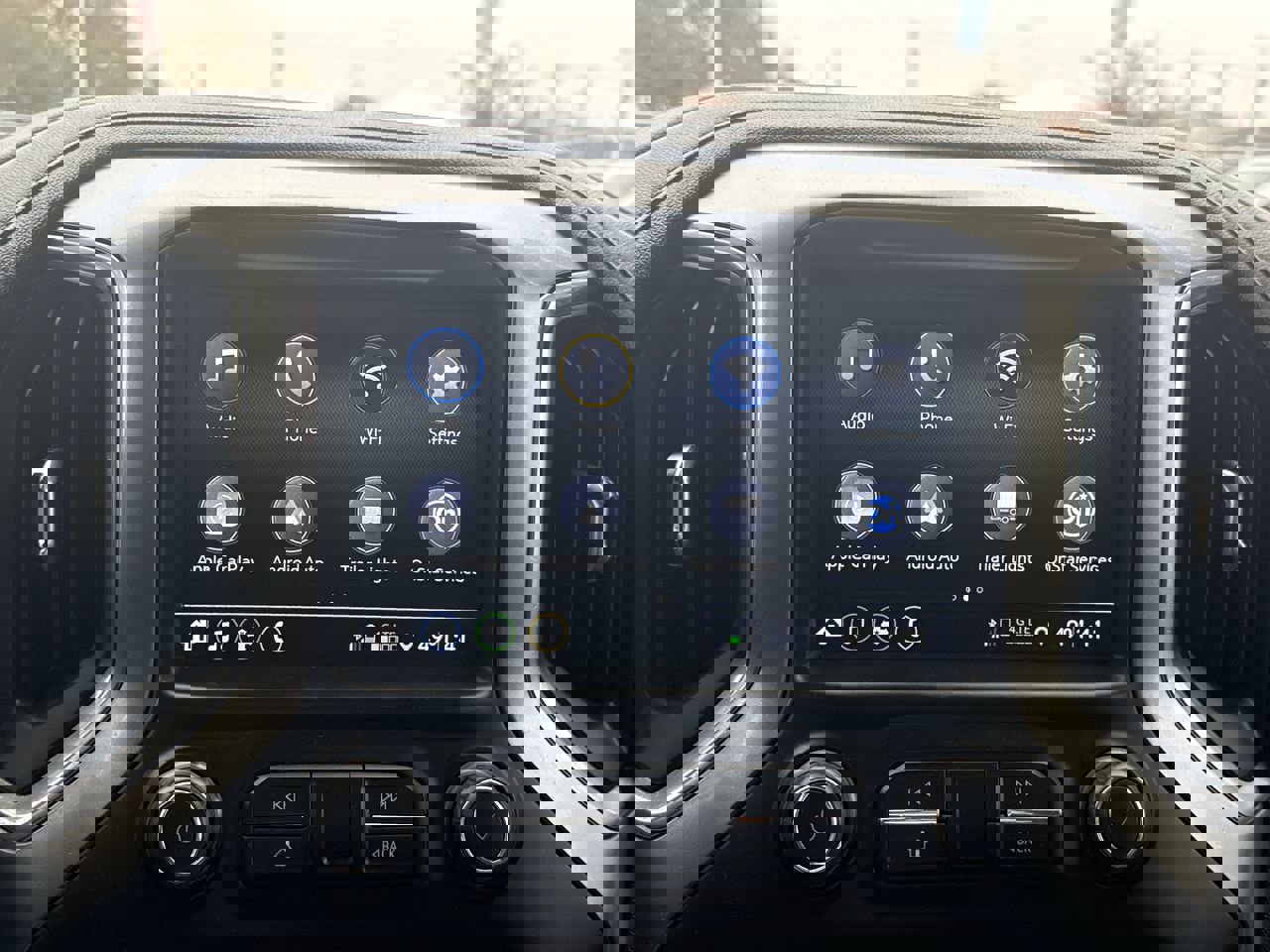 Used 2022 Chevrolet Silverado 1500 RST image 12