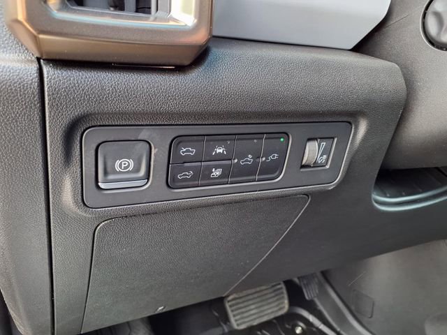 New 2025 GMC Hummer EV 2X image 26