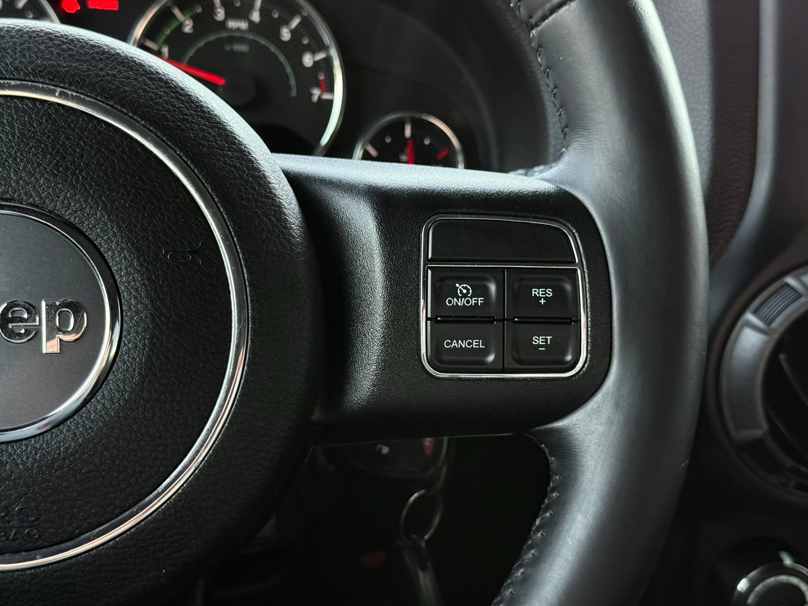 Used 2015 Jeep Wrangler Unlimited Sport w/ Quick Order Package 24S image 32