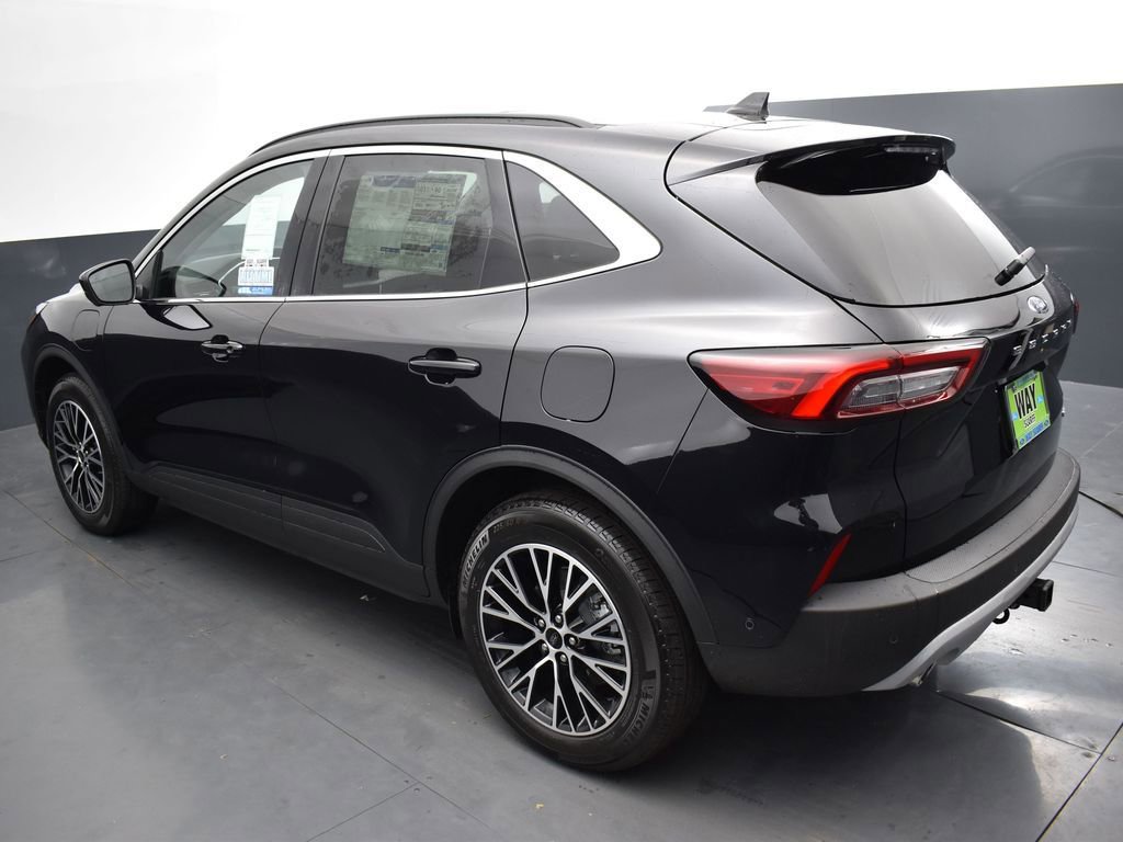 New 2024 Ford Escape SE w/ PHEV Premium Package image 27