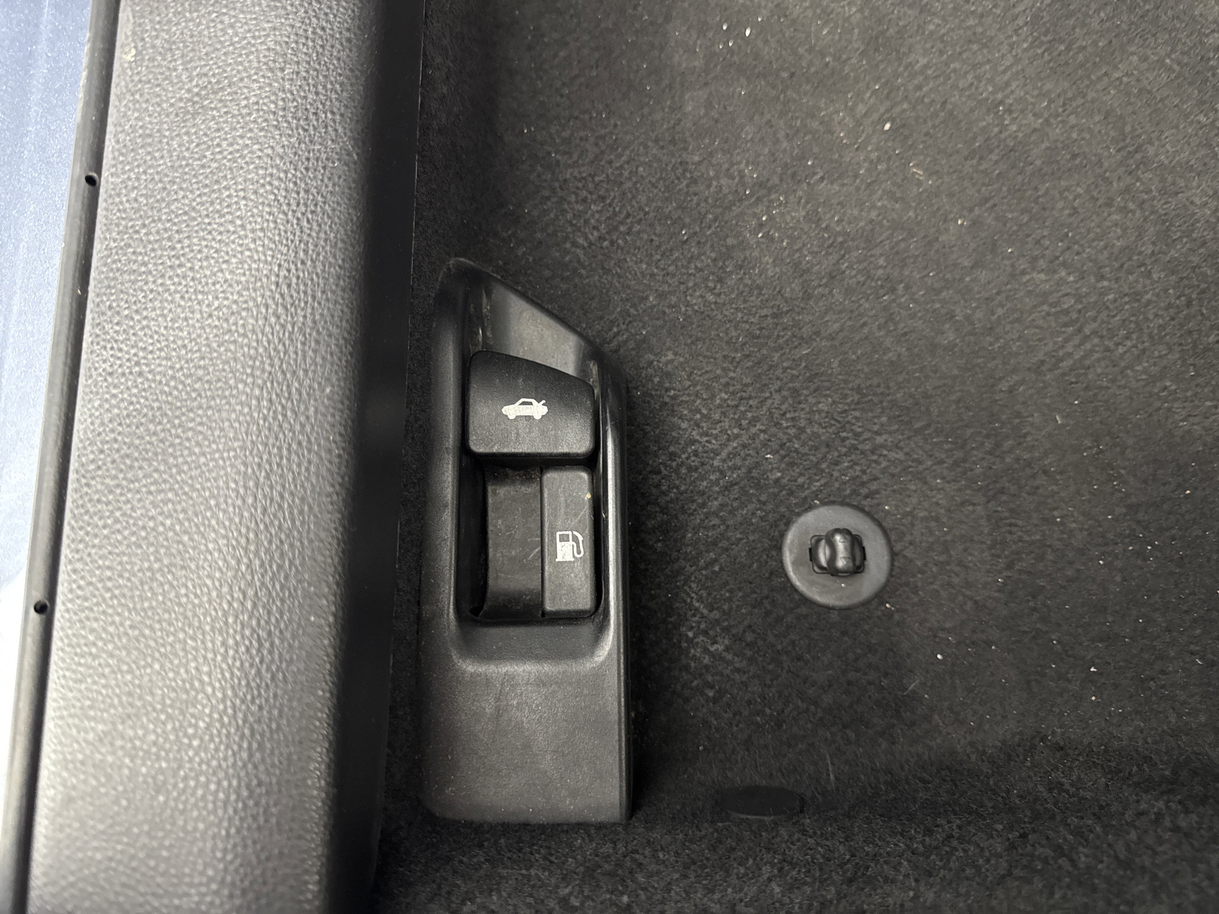 Used 2024 Toyota Corolla LE FWD image 24