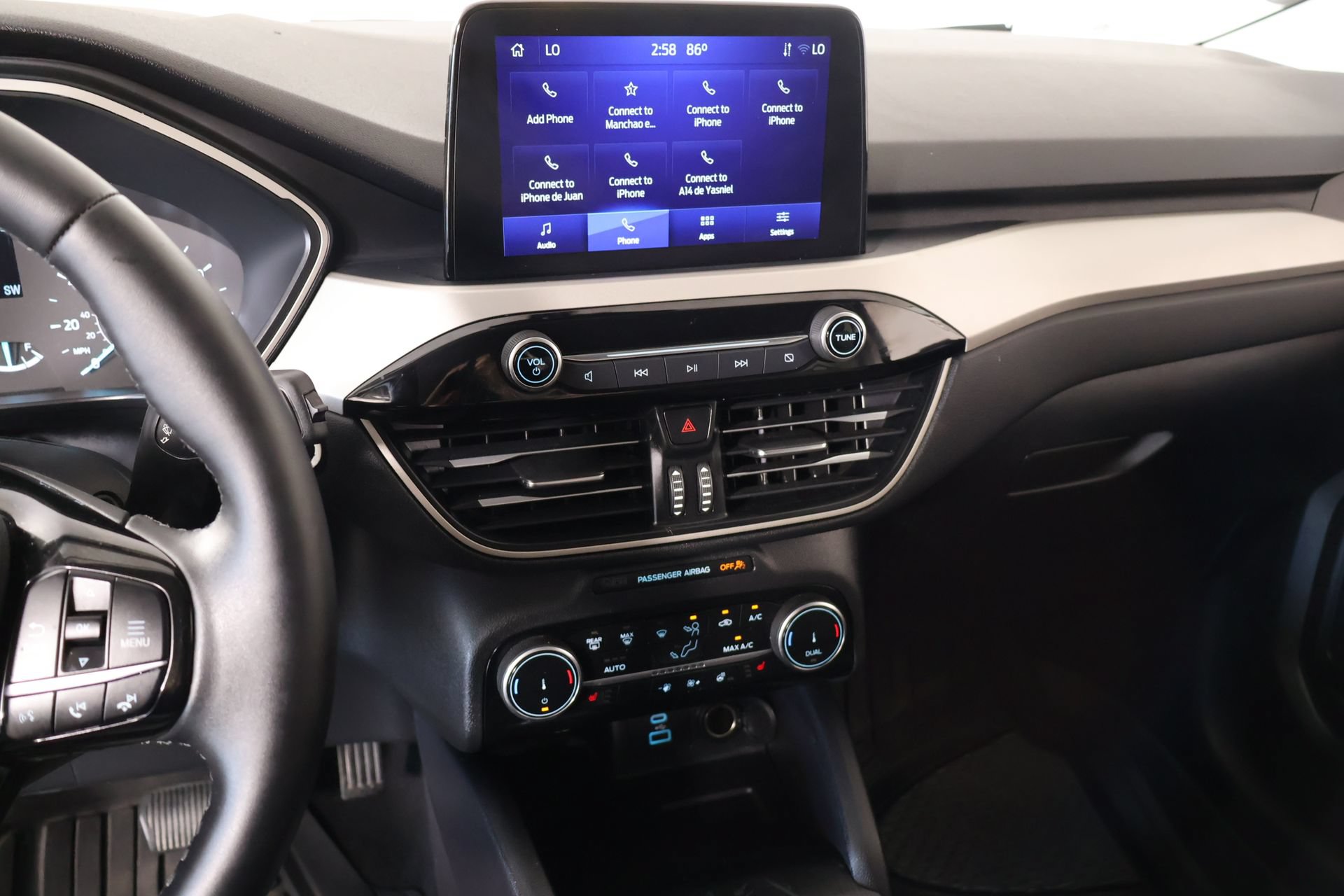 Used 2022 Ford Escape SE w/ Convenience Package FWD image 5