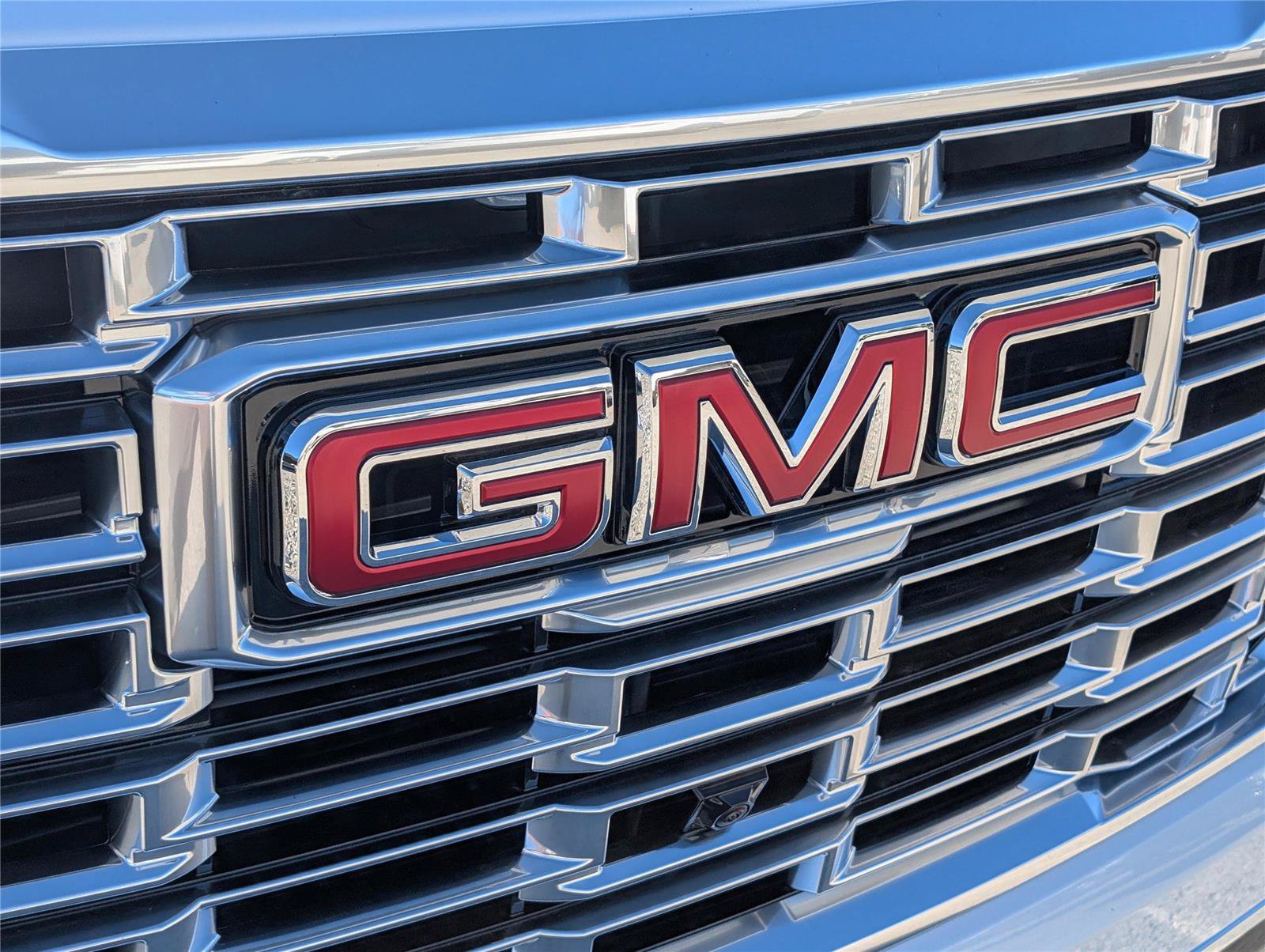 Used 2026 GMC Yukon XL Denali w/ Advanced Technology Package RWD image 6