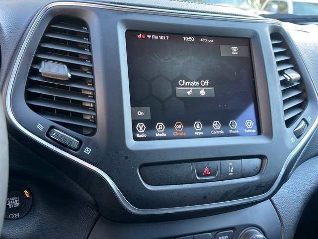 Used 2022 Jeep Cherokee Latitude Lux w/ Sun & Sound Group AWD/4WD image 8