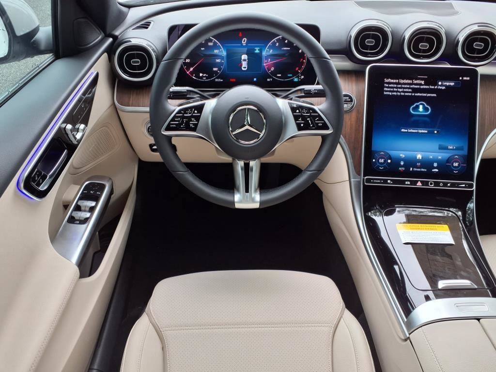 Used 2025 Mercedes-Benz C 300 Sedan image 10