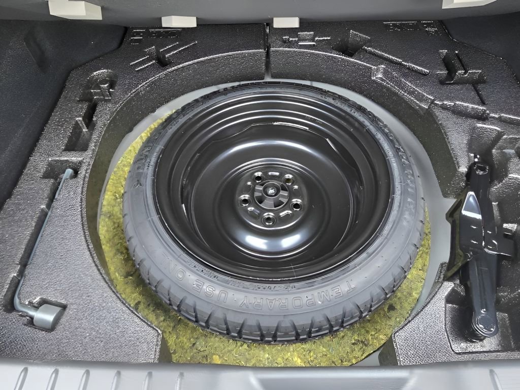 Used 2025 MAZDA MAZDA3 s image 30