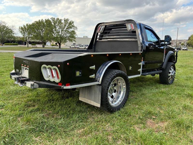 Used 2024 Ford F550 4x4 Regular Cab Super Duty image 5