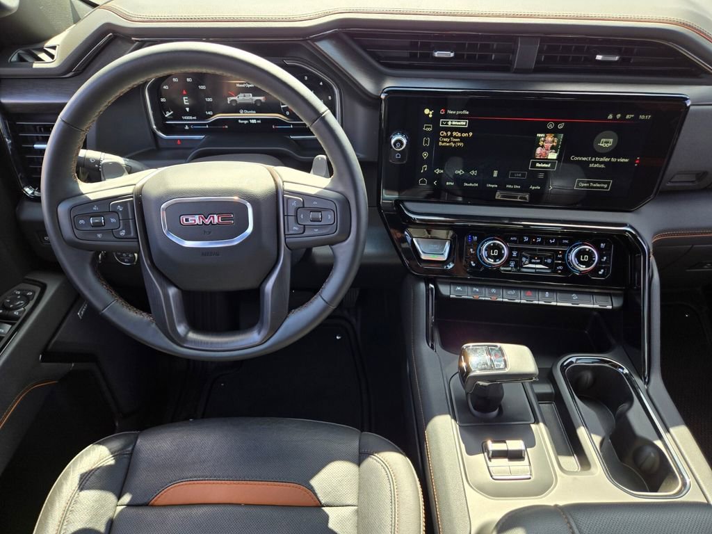 Used 2024 GMC Sierra 1500 AT4 w/ Technology Package AWD/4WD image 13