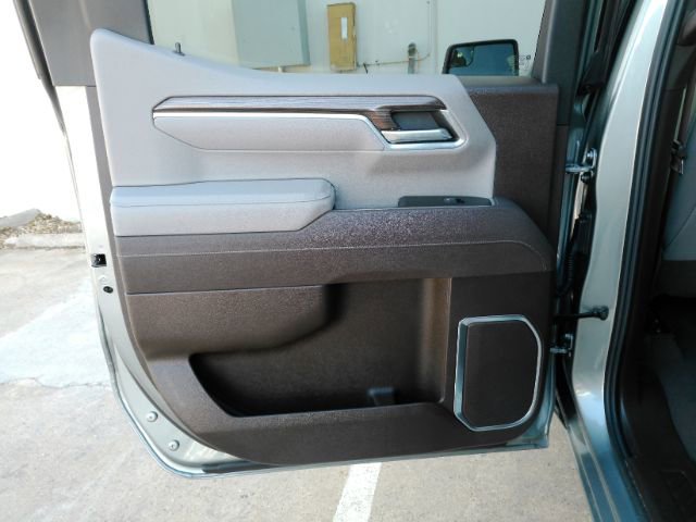 Used 2026 Chevrolet Silverado 1500 LT image 18