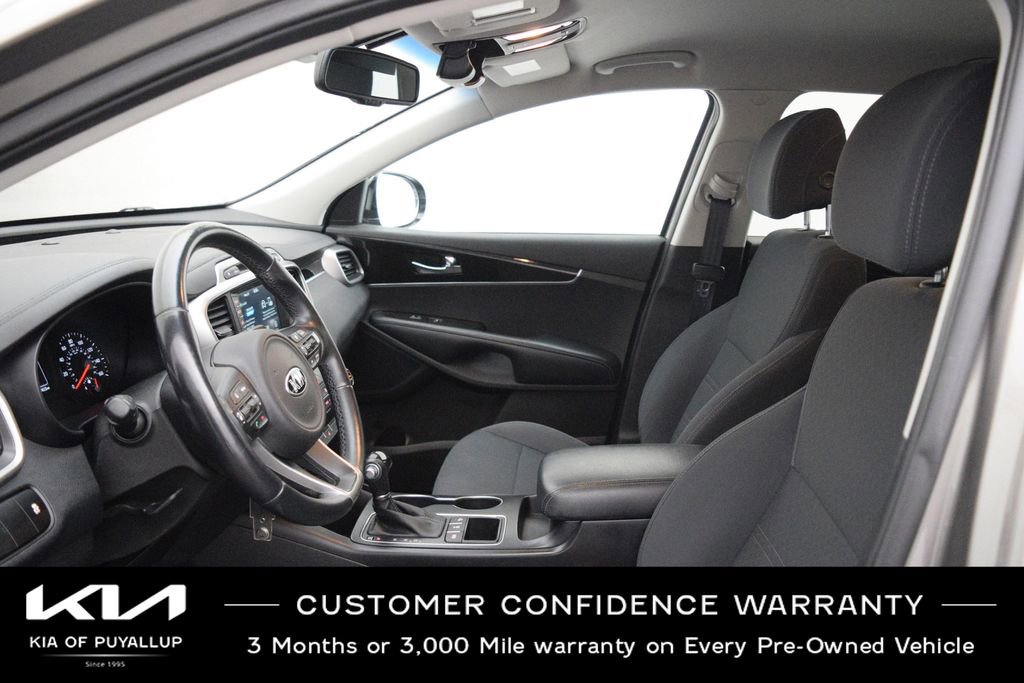 Used 2017 Kia Sorento AWD w/ LX Convenience Package image 10