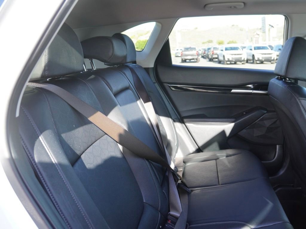 Used 2025 Kia Seltos EX w/ EX Sunroof Package image 21