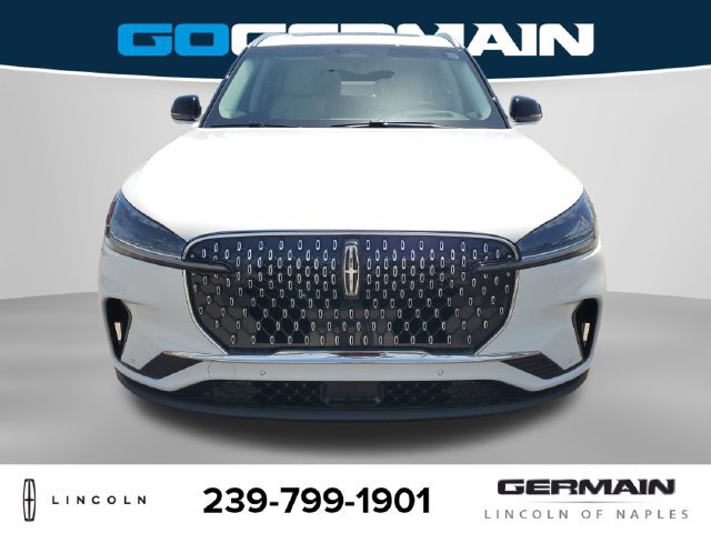 New 2025 Lincoln Aviator 2WD w/ Equipment Group 101A image 3