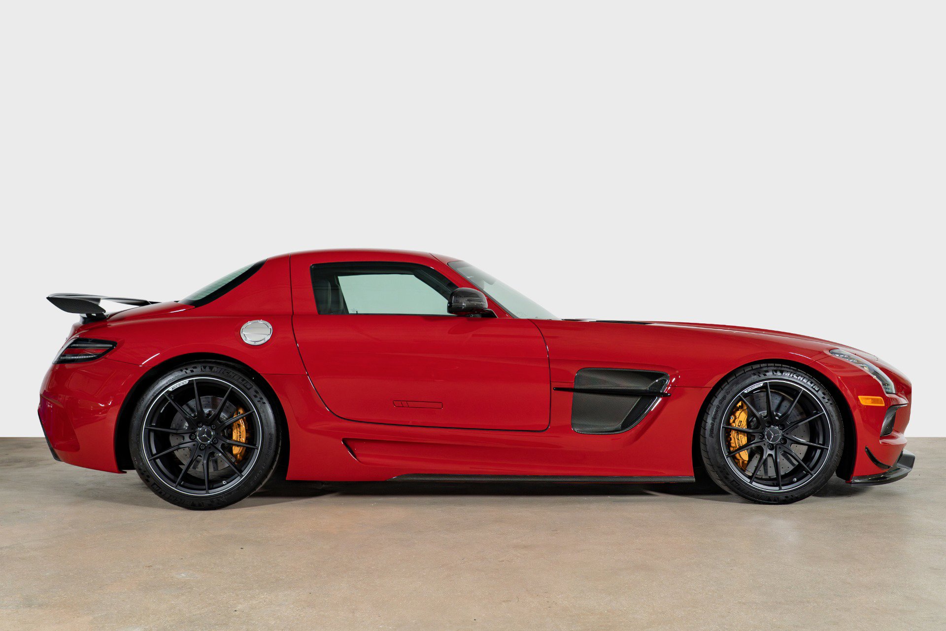 Used 2014 Mercedes-Benz SLS AMG Black Series image 6