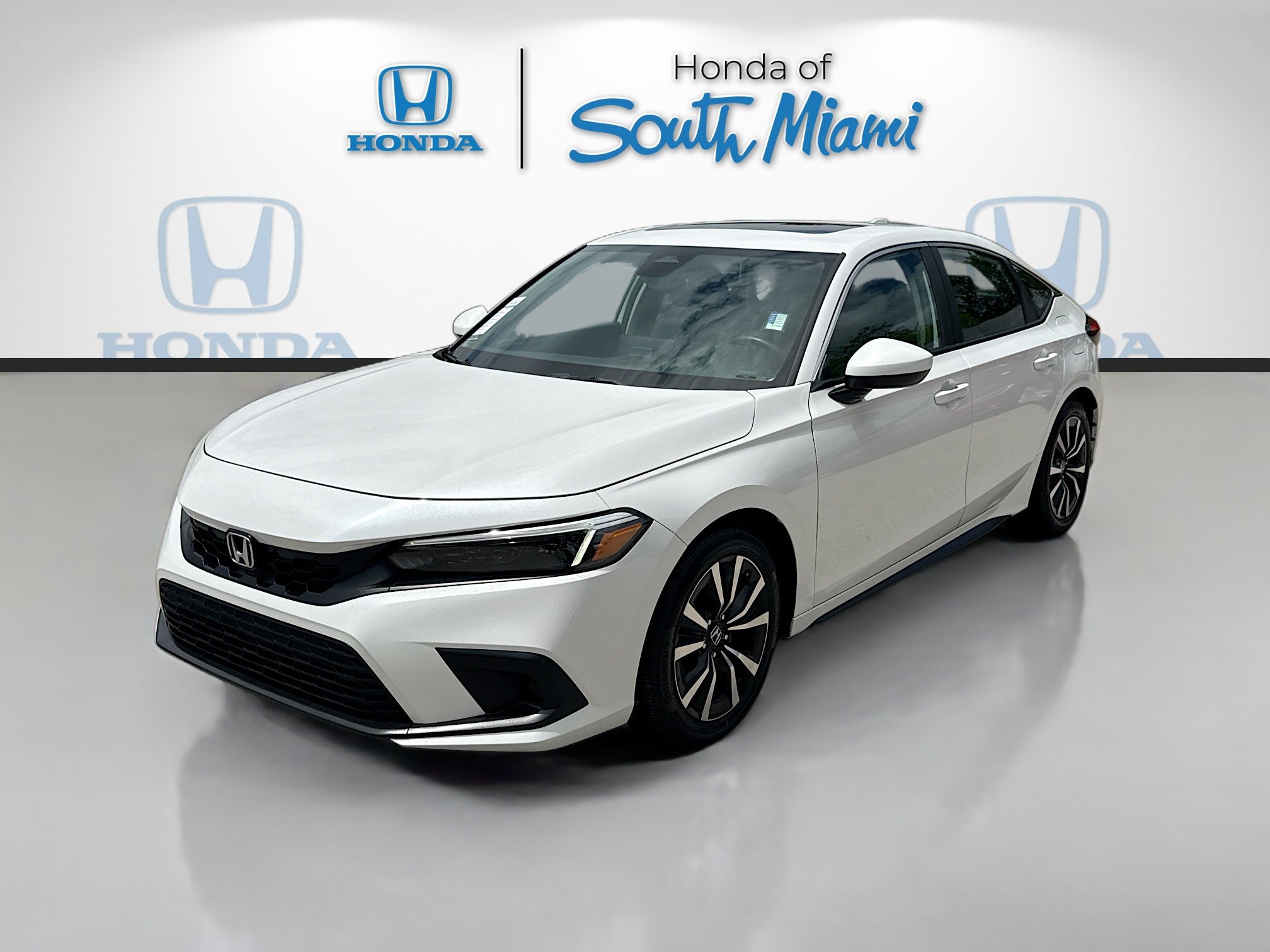 Certified 2024 Honda Civic EX-L image 3